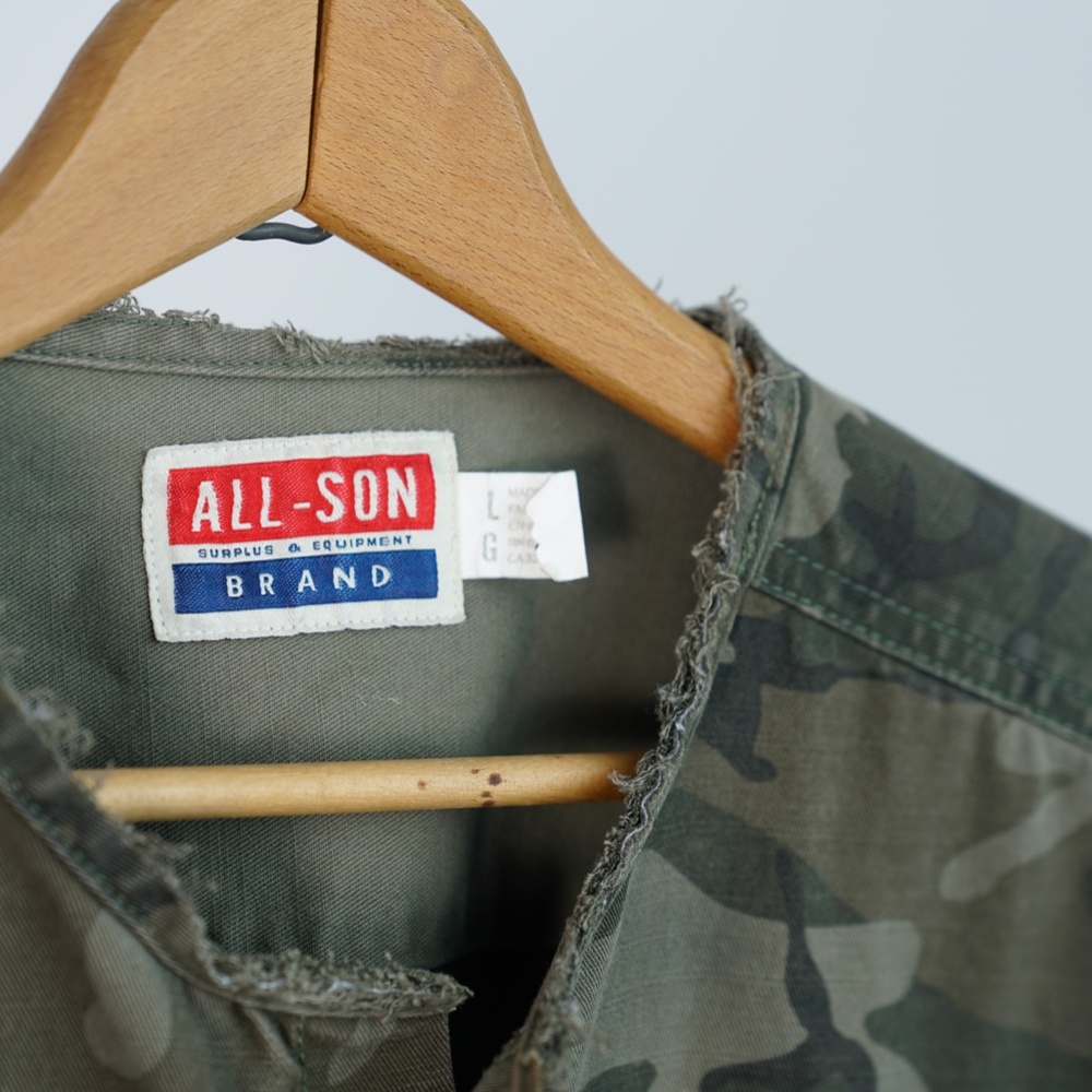 Custom Camo Button up - Picture 6 of 8